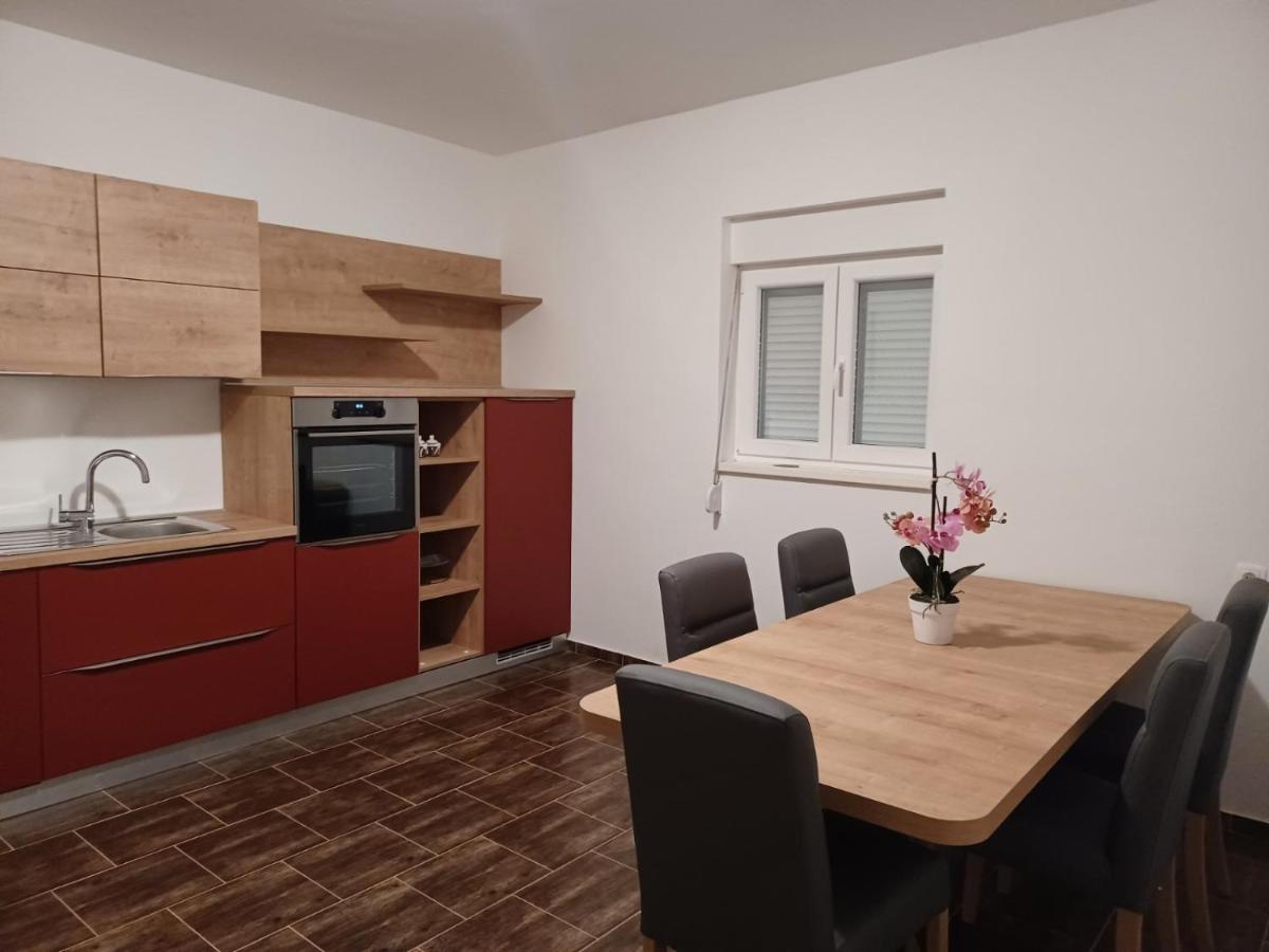 Apartman Milanko Muskovci Exterior foto